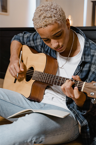 Man playing guitar