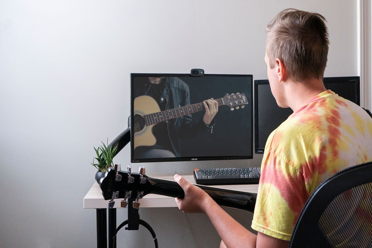 Person taking lessons on a computer